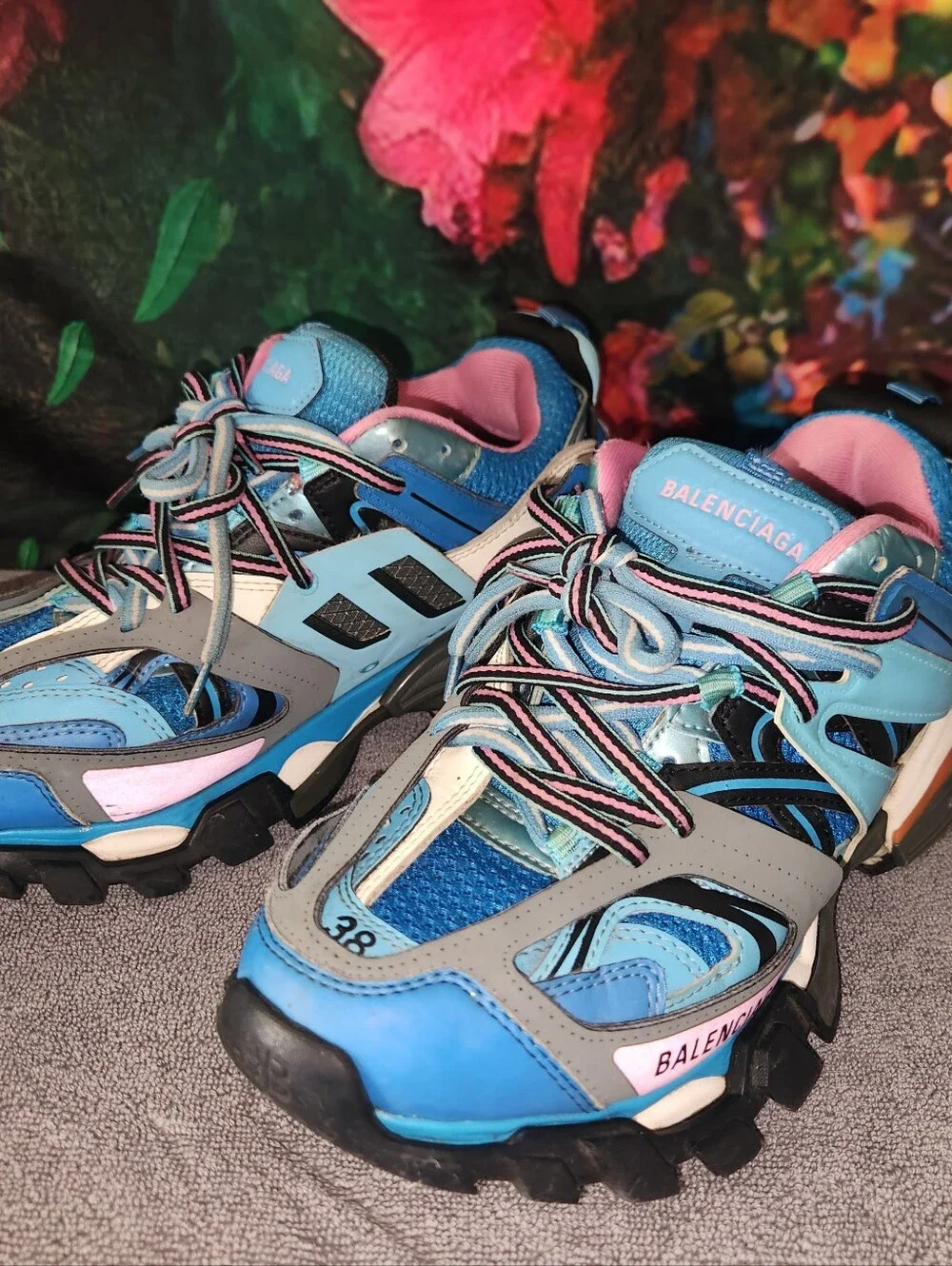 BALENCIAGA Track Trainer Blue Pink 542436  Size 8 38 EU